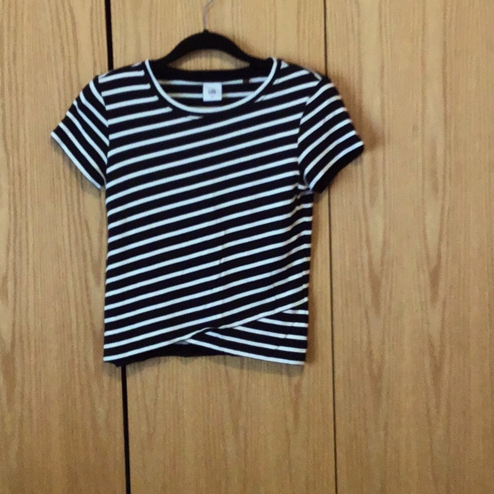 Cabi crop top